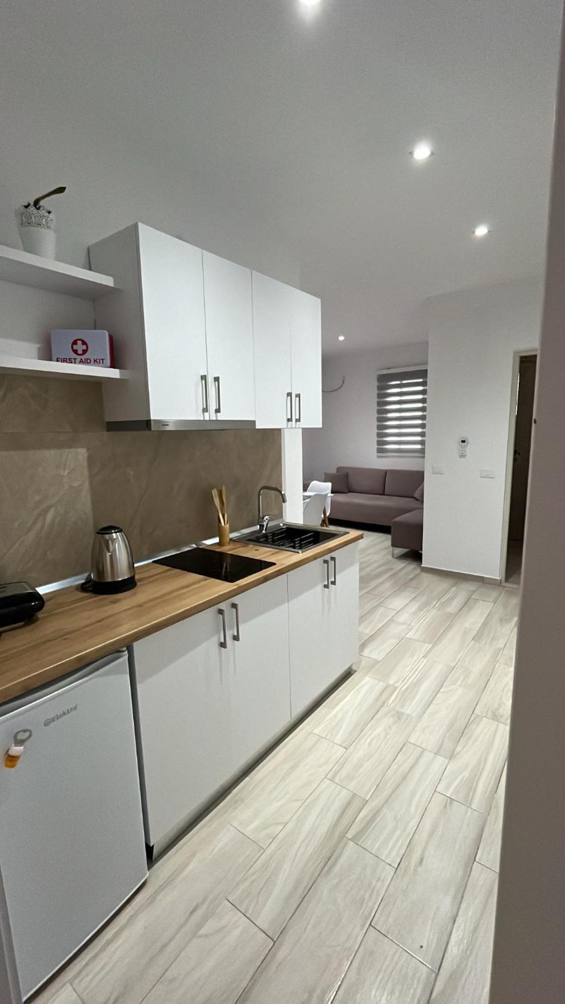 Vila Luani Vlore Ngoại thất bức ảnh