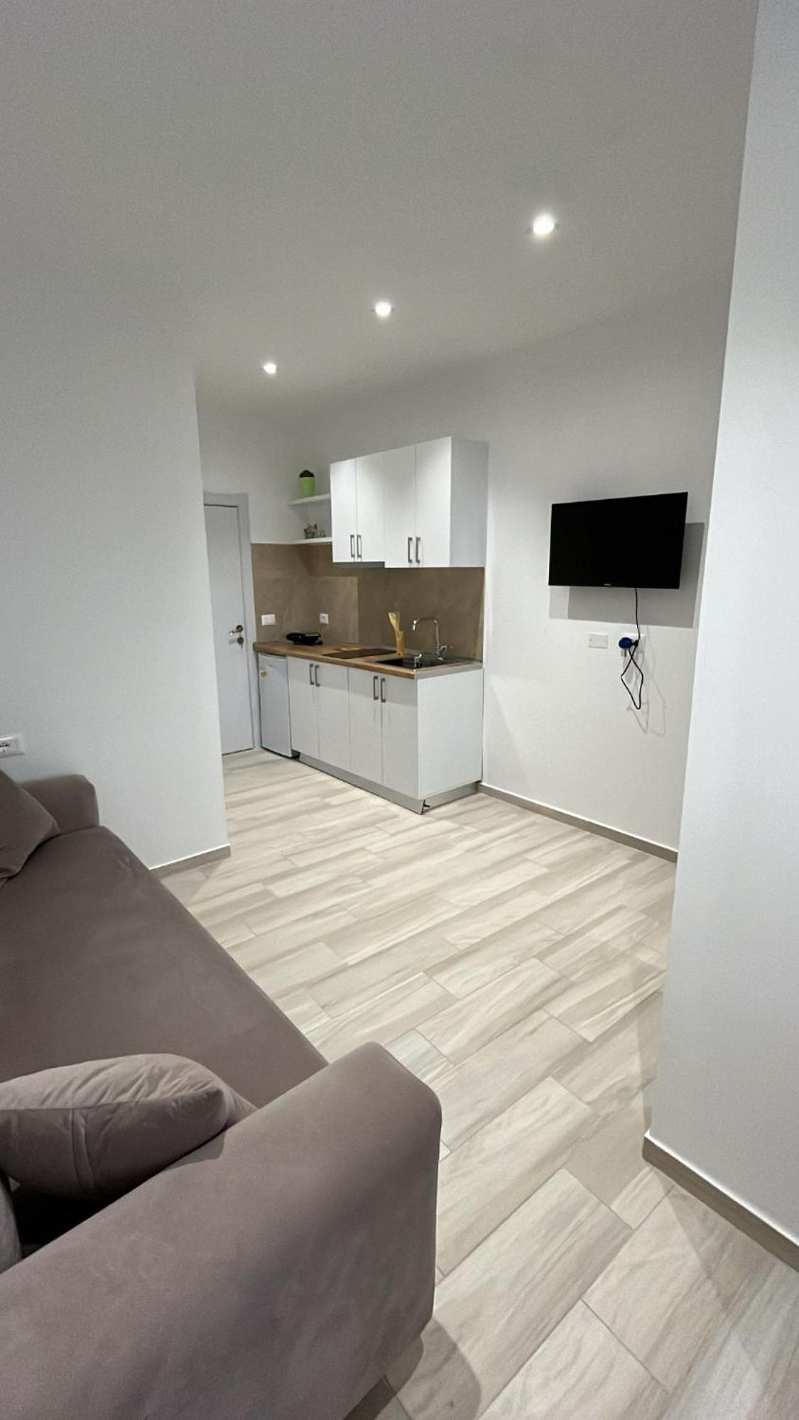 Vila Luani Vlore Ngoại thất bức ảnh